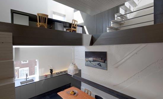 05_black-pearl-house_first