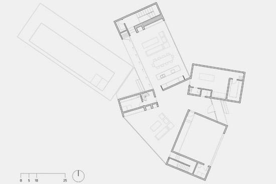 Four-Eyes-House-Edward-Ogosta-First-Floor-Plan